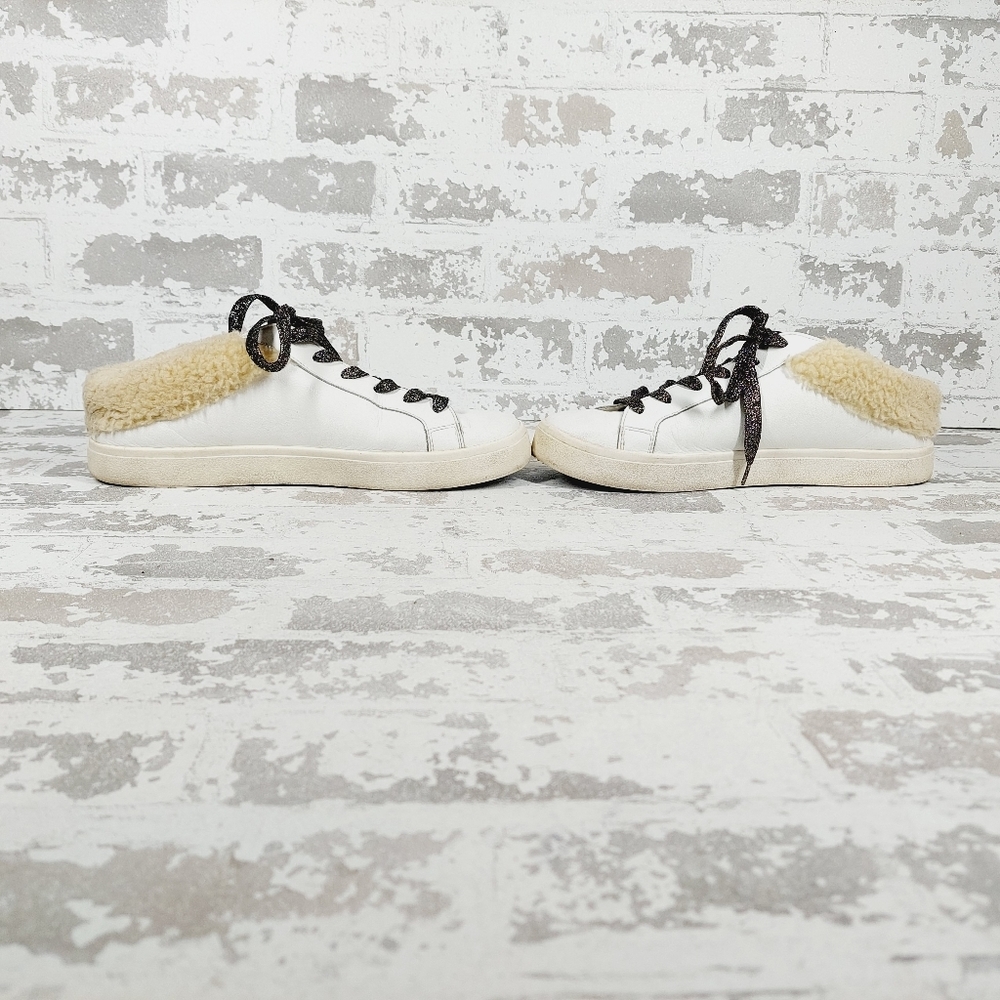 Steve Madden Women's Polaris Silver Star Sneaker in White V588 - Picture 7 of 11